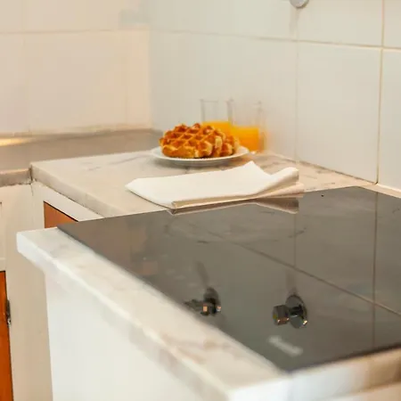 Lägenhet Lägenhet På 60 M² I Centrum, Med 2 Sovrum Och 1 Badrum