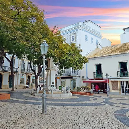 Apartamento De 60 M2 Com 2 Quarto Lagos